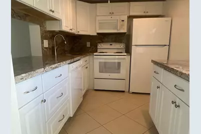 2615 NE 3rd Court #213, Boynton Beach, FL 33435 - Photo 8