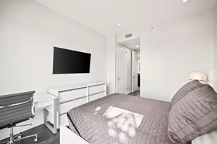 2631 NE 14th Ave Unit, Wilton Manors, FL 33334 - Photo 18