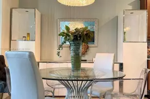 5035 Eucalyptus Dr, Hollywood, FL 33021 - Photo 8