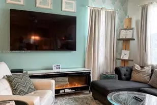 5035 Eucalyptus Dr, Hollywood, FL 33021 - Photo 10