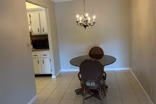 21 Jacaranda Dr, Plantation, FL 33324 - Photo 10