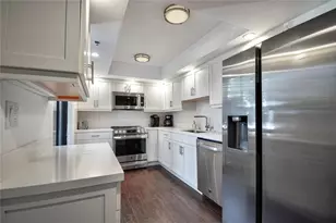 1612 Bridgewood Dr, Boca Raton, FL 33434 - Photo 16