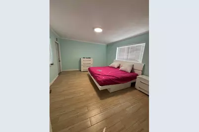 323 Monroe Street #2, Hollywood, FL 33019 - Photo 4