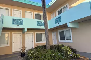 323 Monroe St, Hollywood, FL 33019 - Photo 8