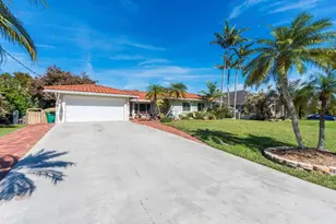 11721 NW 23rd St, Plantation, FL 33323 - Photo 2