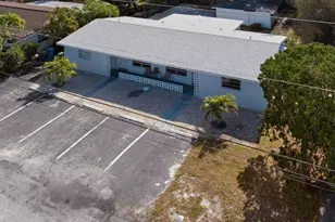 1632 NE 33rd St, Oakland Park, FL 33334 - Photo 26