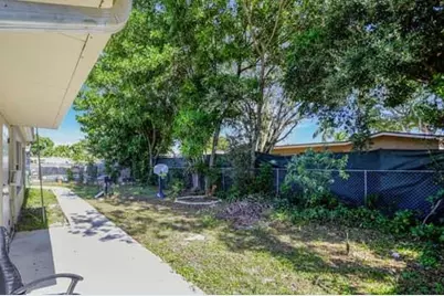 156 NW 80th Avenue, Margate, FL 33063 - Photo 4