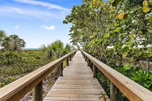 3216 S Lakeview Cir, Fort Pierce, FL 34949 - Photo 34