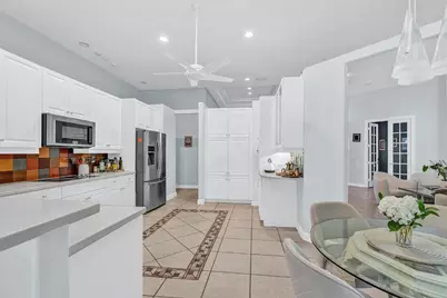 9737 Parkview Avenue, Boca Raton, FL 33428 - Photo 12