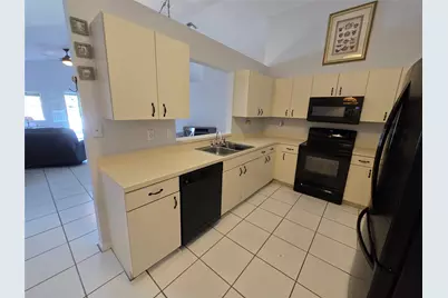 10061 NW 2nd Street, Plantation, FL 33324 - Photo 14