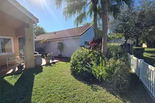 10061 NW 2nd St, Plantation, FL 33324 - Photo 40