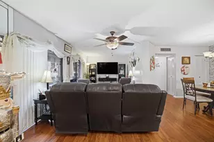 9754 N Belfort Cir, Fort Lauderdale, FL 33321 - Photo 18
