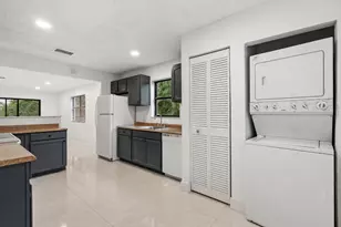 8797 NW 35th St, Coral Springs, FL 33065 - Photo 14