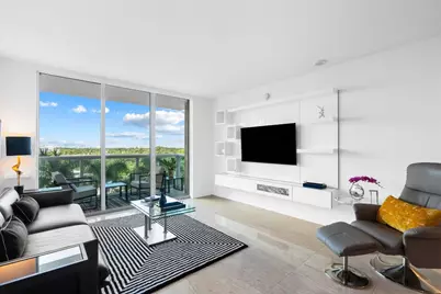 347 N New River Drive #602, Fort Lauderdale, FL 33301 - Photo 2