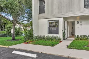 1381 NW 99th Ave, Pembroke Pines, FL 33024 - Photo 2