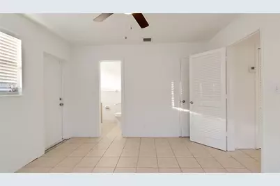 709 SE 15th Street #1, Fort Lauderdale, FL 33316 - Photo 18