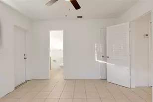 709 SE 15th St, Fort Lauderdale, FL 33316 - Photo 18