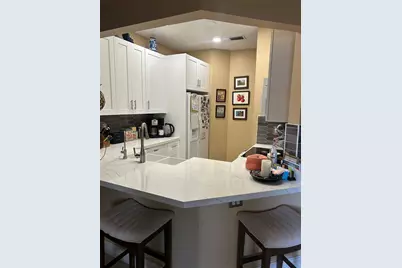 1210 NW 100th Avenue, Hollywood, FL 33024 - Photo 10