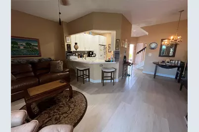 1210 NW 100th Avenue, Hollywood, FL 33024 - Photo 8