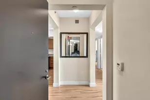 2681 N Flamingo Rd Unit, Fort Lauderdale, FL 33323 - Photo 4