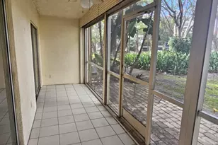 2214 S Cypress Bend Dr, Pompano Beach, FL 33069 - Photo 12