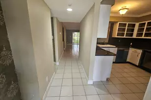 2214 S Cypress Bend Dr, Pompano Beach, FL 33069 - Photo 2