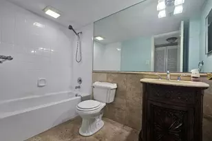 2214 S Cypress Bend Dr, Pompano Beach, FL 33069 - Photo 6