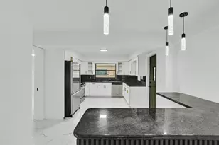 5840 SW 14th St, Plantation, FL 33317 - Photo 6