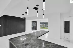 5840 SW 14th St, Plantation, FL 33317 - Photo 10