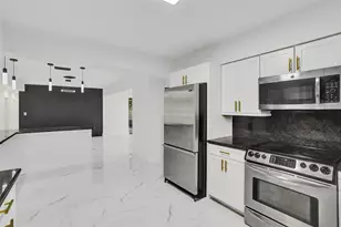 5840 SW 14th St, Plantation, FL 33317 - Photo 12