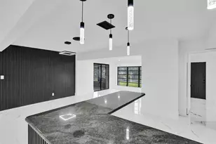 5840 SW 14th St, Plantation, FL 33317 - Photo 10