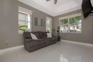 14251 NW 83rd Ave, Hialeah, FL 33016 - Photo 8