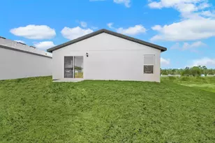 8556 105th Ave, Vero Beach, FL 32967 - Photo 4