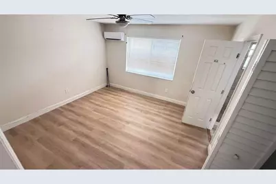 800 Moffett Street #3, Hallandale Beach, FL 33009 - Photo 4