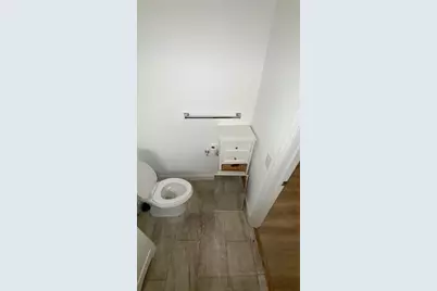 800 Moffett Street #4, Hallandale Beach, FL 33009 - Photo 6