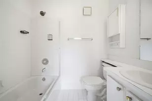 2683 NE 15th St, Pompano Beach, FL 33062 - Photo 8