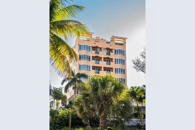 3236 NE 5th Street #402, Pompano Beach, FL 33062 - Photo 1