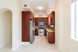 3236 NE 5th St, Pompano Beach, FL 33062 - Photo 6