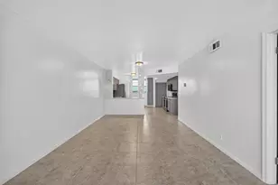 117 Lake Emerald Dr, Oakland Park, FL 33309 - Photo 18