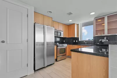 505 N Fort Lauderdale Bch Boulevard #1702, Fort Lauderdale, FL 33304 - Photo 2
