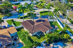 2601 NE 8th Ct, Pompano Beach, FL 33062 - Photo 32