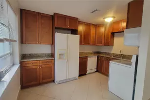 1821 NE 56th St, Fort Lauderdale, FL 33308 - Photo 4