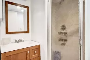 9440 Poinciana Pl, Davie, FL 33324 - Photo 12