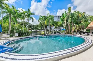 200 NE 19th Ct, Wilton Manors, FL 33305 - Photo 2