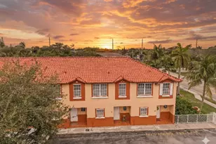 2314 Johnson St Unit, Hollywood, FL 33020 - Photo 1