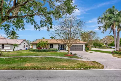 1221 SW 59th Avenue, Plantation, FL 33317 - Photo 1