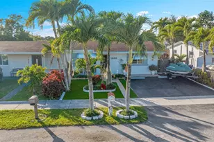 1933 SW 67th Ave, Pompano Beach, FL 33068 - Photo 26