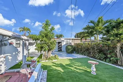 1933 SW 67th Avenue, Pompano Beach, FL 33068 - Photo 22