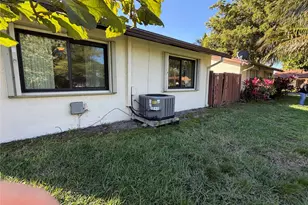 6711 S Parkway Dr, Margate, FL 33068 - Photo 26