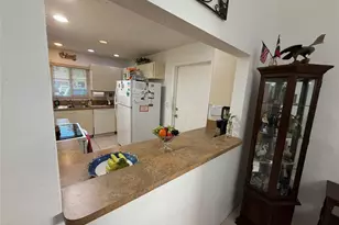 6711 S Parkway Dr, Margate, FL 33068 - Photo 6
